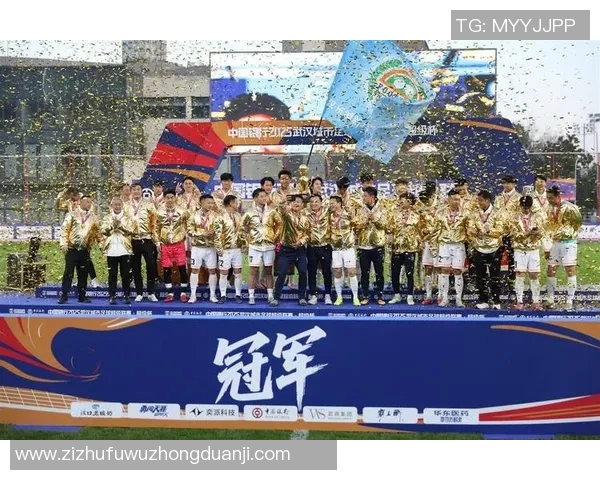 武汉足球队比赛经验变革引发热议助力球队崛起新篇章 武汉足球队比赛经验变革引发热议助力球队崛起新篇章