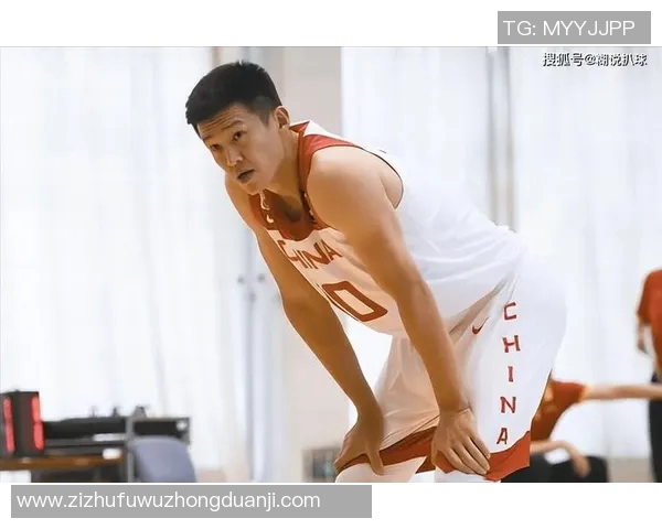 周鹏：从篮球场上的传奇到生活中的榜样，激励年轻一代追梦之路