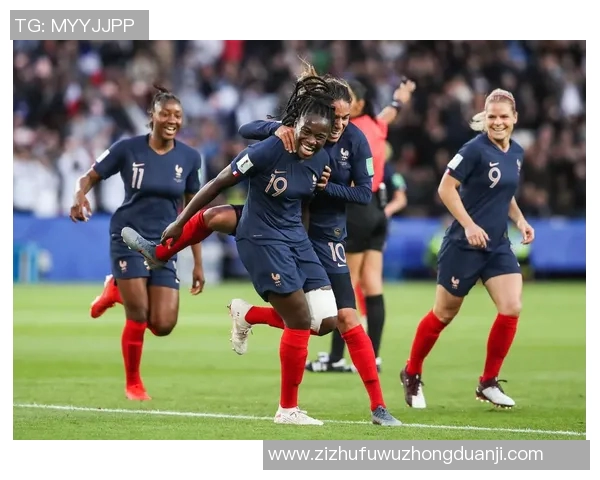 法国女足与冰岛女足激战正酣谁能在国际赛场上笑到最后 法国女足与冰岛女足激战正酣谁能在国际赛场上笑到最后