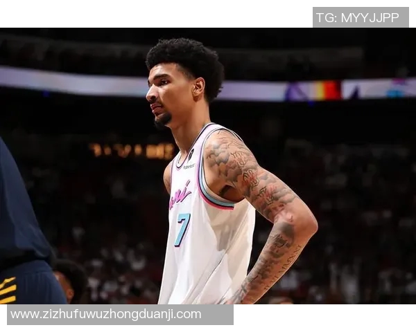 热火与黄蜂季后赛首战激战正酣球迷期待精彩对决与惊喜时刻 热火与黄蜂季后赛首战激战正酣球迷期待精彩对决与惊喜时刻