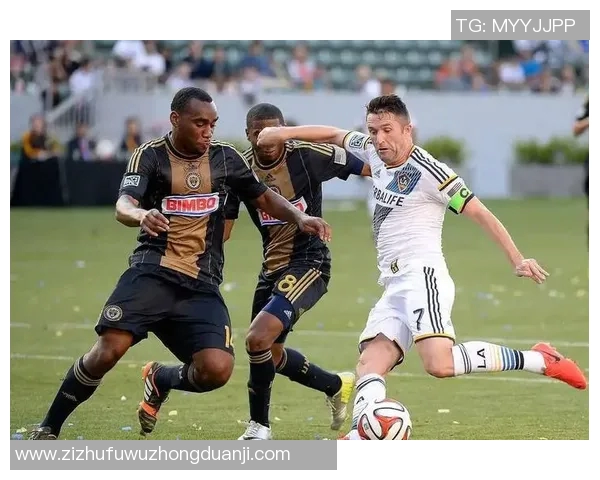 费城联与纽约红牛激战正酣谁能在这场对决中笑到最后 费城联与纽约红牛激战正酣谁能在这场对决中笑到最后