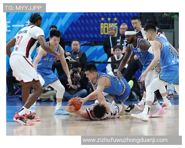 CBA精彩对决广州队迎战浙江稠州全力争胜展现篮球魅力